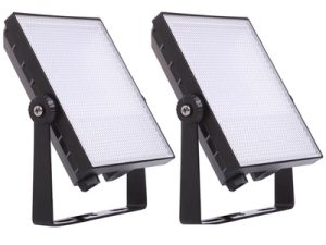 Reflector Piso 20W 6500K Negro Led Integrado LUMIERE II