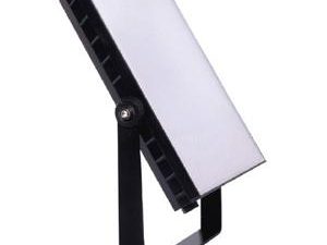 Reflector Piso 50W 6500K Negro Led Integrado LUMIERE IV